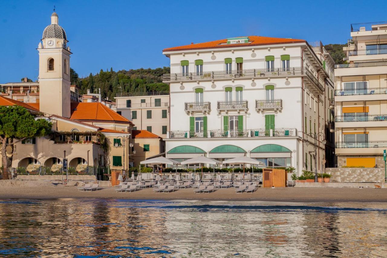 Hotel Lido Alassio Exterior foto